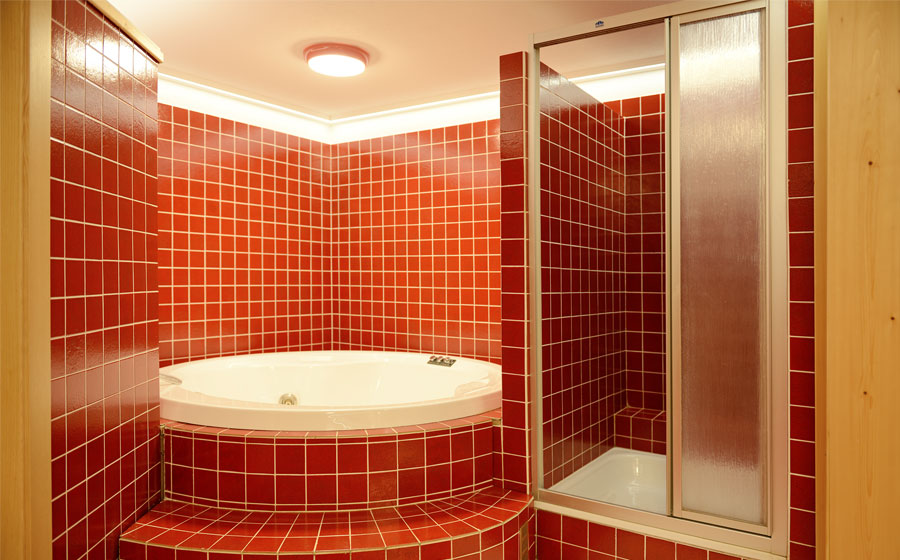 Benessere in val gardena appartamenti con sauna e idromassaggio Sauna e idromassaggio